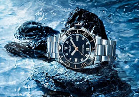 南京卡地亚手表进水维修服务-深度防水测试（100米防水认证）